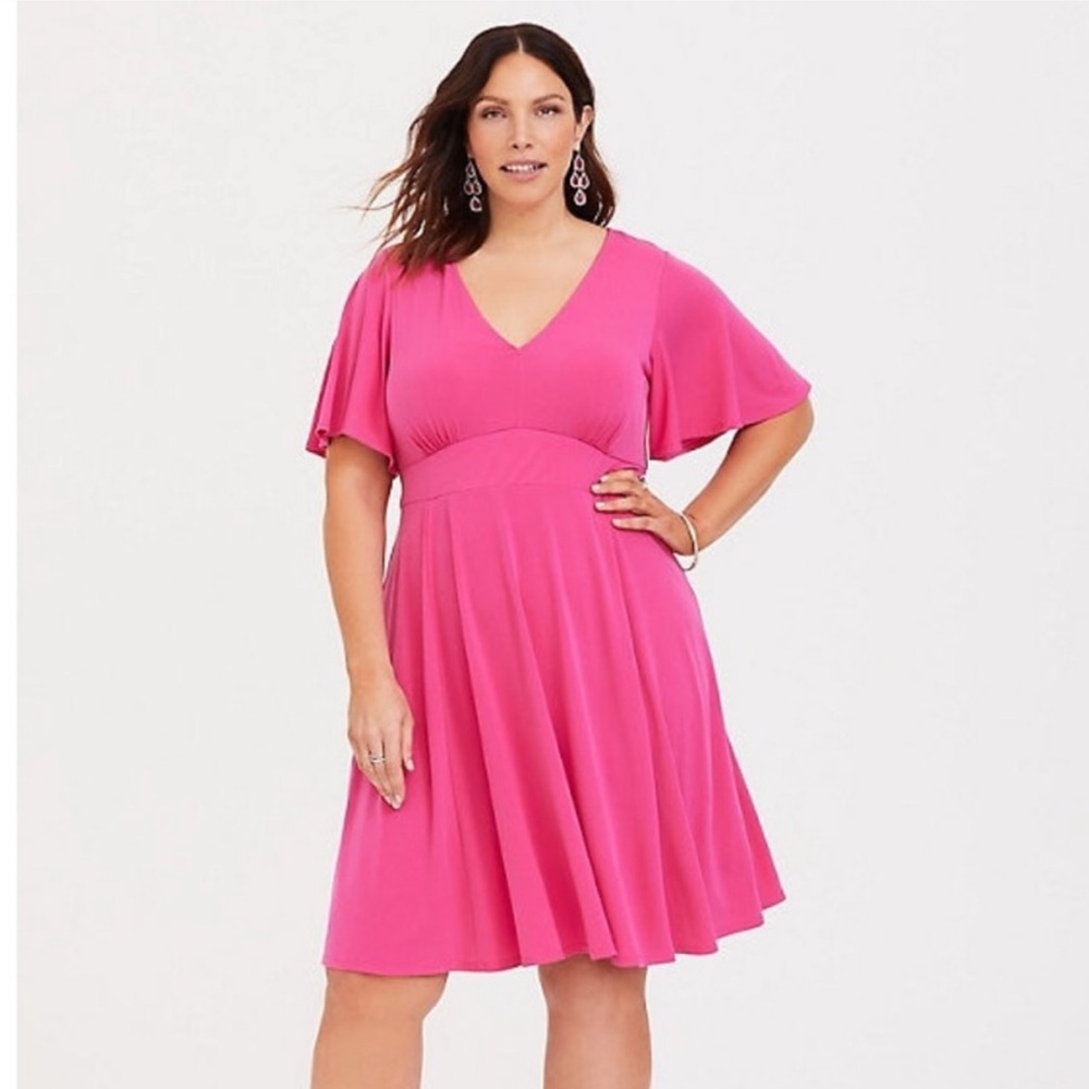 Torrid size 0 hot pink dress NWT